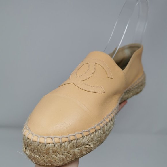 CHANEL Camel Nude Lambskin Espadrilles Logo Cap Toe Double Stack Flats - Picture 6 of 11